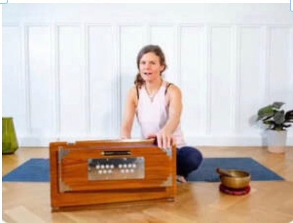 HARMONIUM-SPIELEN UND SINGEN FÜR BEGINNER